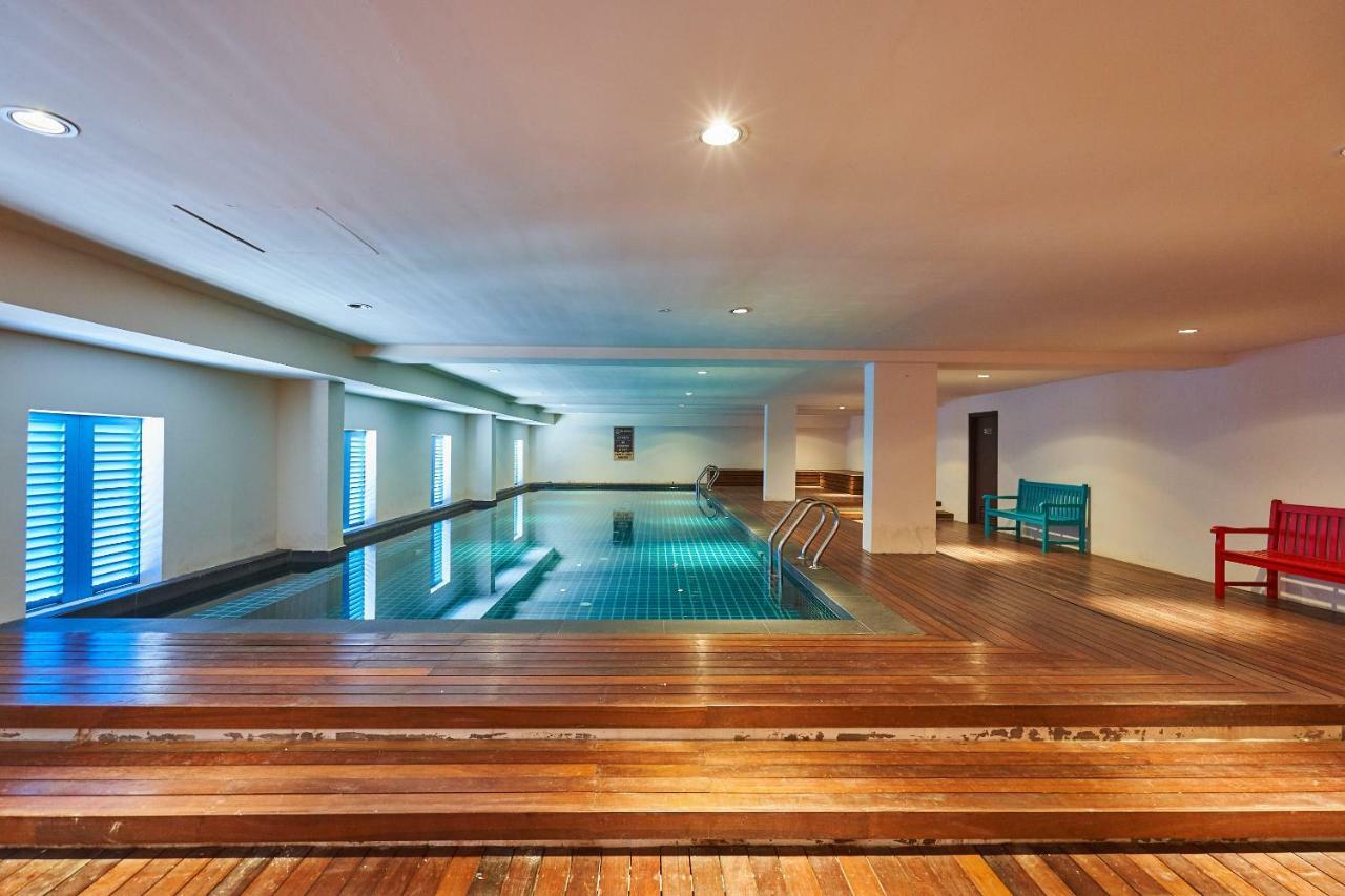 Oyo Home 44077 The Platinum Hotel & Suites- King ملقا المظهر الخارجي الصورة